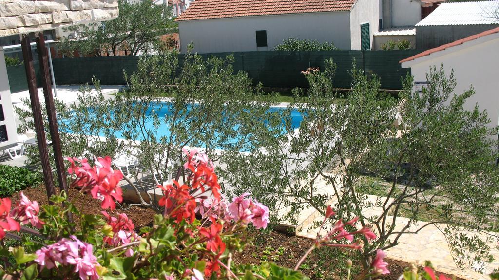 Hotel Krkahaus Lozovac Exterior foto