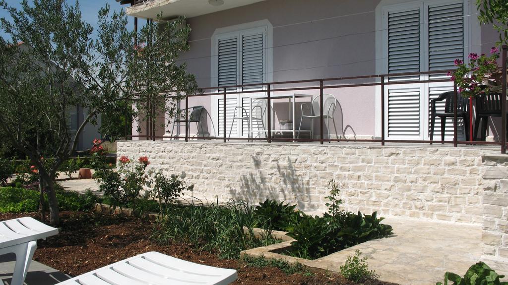 Hotel Krkahaus Lozovac Exterior foto